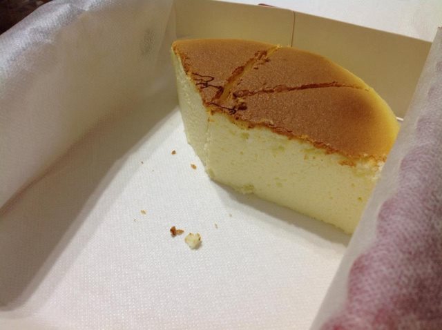 【台北甜點】Uncle Tetsu s Cheese Cake 徹思叔叔的店 烤起司蛋糕 @Alina 愛琳娜 【台北甜點】Uncle Tetsu s Cheese Cake 徹思叔叔的店 烤起司蛋糕 @Alina 愛琳娜