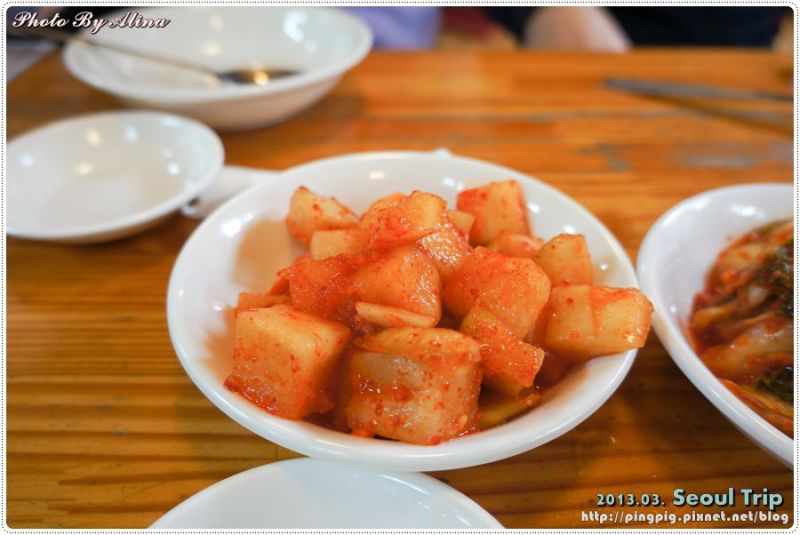 首爾景福宮 土俗村蔘雞湯｜一隻雞躺在鍋裡的韓國美食 @Alina 愛琳娜