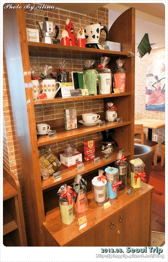 首爾明洞 BEANSBINS COFFEE 咖啡館｜鬆軟冰淇淋鬆餅好吃 @Alina 愛琳娜