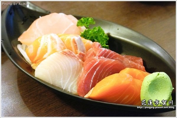 【花蓮食記】賀川壽司屋｜新鮮又大顆的生魚片握壽司 @Alina 愛琳娜
