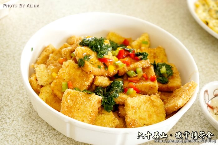 花蓮六十石山鐵掌櫃茶舍｜初訪金針花風味餐便宜又好吃