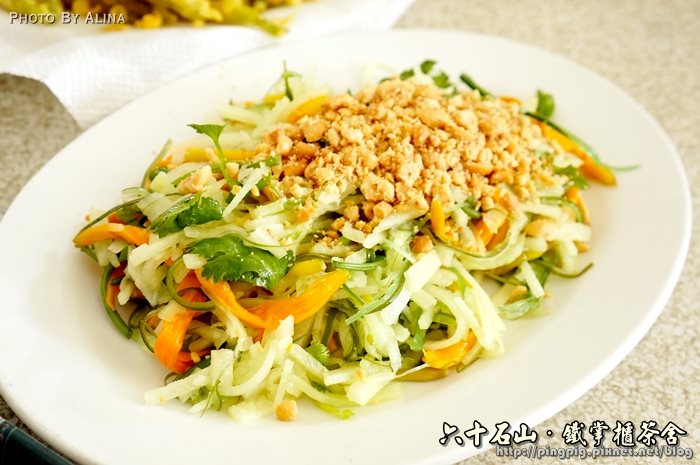 【花蓮食記】六十石山鐵掌櫃茶舍|初訪金針花風味餐便宜又好吃 @Alina 愛琳娜 花蓮六十石山鐵掌櫃茶舍|初訪金針花風味餐便宜又好吃