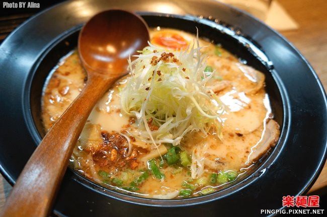 【台北食記】樂麵屋日式拉麵店|麵條粗細.湯頭濃度全照你喜好 @Alina 愛琳娜 【台北食記】樂麵屋日式拉麵店|麵條粗細.湯頭濃度全照你喜好 @Alina 愛琳娜