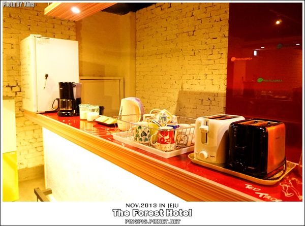 濟州島民宿 The Forest Hotel 背包客棧旅館,近中央地下街.黑豬肉一條街
