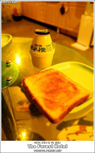 濟州島民宿 The Forest Hotel 背包客棧旅館,近中央地下街.黑豬肉一條街
