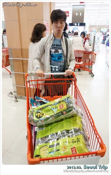 樂天超市零食戰利品