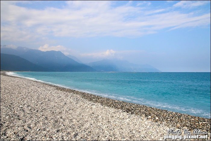 【花蓮景點】七星潭 海天一線，讓人忘卻煩惱的蔚藍大海 @Alina 愛琳娜