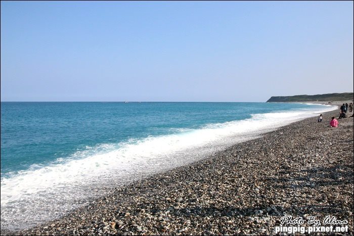 【花蓮景點】七星潭 海天一線，讓人忘卻煩惱的蔚藍大海 @Alina 愛琳娜