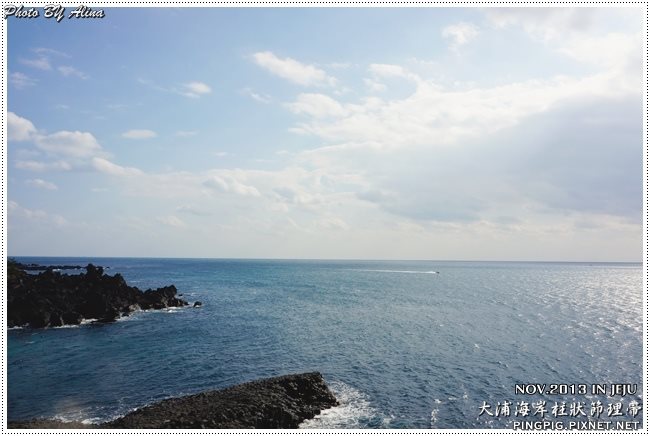 【濟州島景點】西歸浦 中文觀光區 大浦海岸柱狀節理帶火山岩 @Alina 愛琳娜