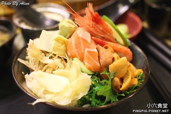 小六食堂|台北行天宮站旁好吃的海膽海鮮丼蓋飯 @Alina 愛琳娜 台北小六食堂 行天宮站旁好吃的海膽海鮮丼蓋飯