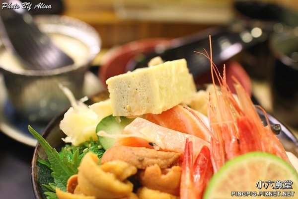 小六食堂|台北行天宮站旁好吃的海膽海鮮丼蓋飯 @Alina 愛琳娜 台北小六食堂 行天宮站旁好吃的海膽海鮮丼蓋飯