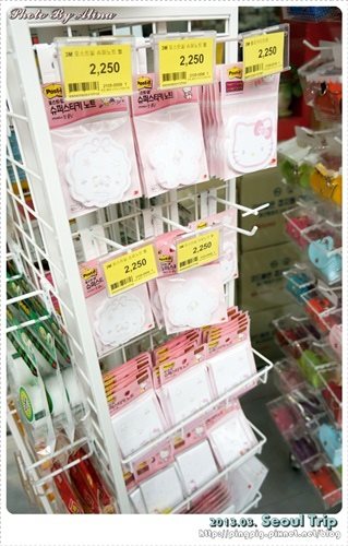 首爾梨大女人街|梨花女子大學好拍照,購物逛街買襪子,吃ISAAC吐司當早餐 @Alina 愛琳娜 梨花女子大學