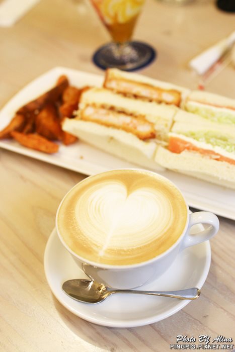 【台北甜點】KONAYUKI 粉雪北海道 Style Cafe 北海道LeTAO人氣甜點 @Alina 愛琳娜 【台北甜點】KONAYUKI 粉雪北海道 Style Cafe 北海道LeTAO人氣甜點 @Alina 愛琳娜
