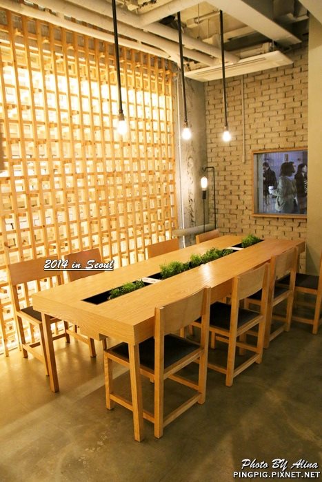 Osulloc tea house 雪綠茶 首爾明洞店|來自濟州島的綠茶甜點,蛋糕冰淇淋都好吃 @Alina 愛琳娜 Osulloc tea house 雪綠茶 首爾明洞店|來自濟州島的綠茶甜點,蛋糕冰淇淋都好吃 @Alina 愛琳娜
