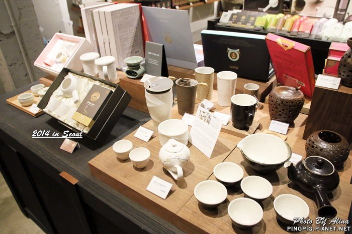 Osulloc tea house 雪綠茶 首爾明洞店|來自濟州島的綠茶甜點,蛋糕冰淇淋都好吃 @Alina 愛琳娜 Osulloc tea house 雪綠茶 首爾明洞店|來自濟州島的綠茶甜點,蛋糕冰淇淋都好吃 @Alina 愛琳娜