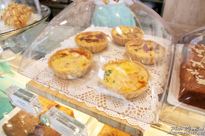 【台北甜點】旋轉木馬點心坊 Pâtisserie Francis 最愛抹茶歐蕾 @Alina 愛琳娜 【台北甜點】旋轉木馬點心坊 Pâtisserie Francis 最愛抹茶歐蕾 @Alina 愛琳娜