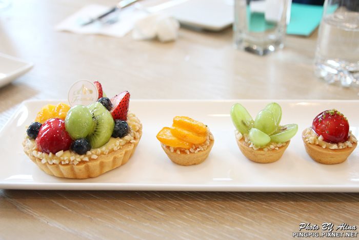 【台北甜點】旋轉木馬點心坊 Pâtisserie Francis 最愛抹茶歐蕾 @Alina 愛琳娜 【台北甜點】旋轉木馬點心坊 Pâtisserie Francis 最愛抹茶歐蕾 @Alina 愛琳娜
