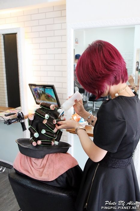 【台中美髮】逢甲商圈 VS Hair Salon 燙染髮,茶咖啡給我好氣色 @Alina 愛琳娜