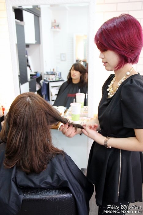 【台中美髮】逢甲商圈 VS Hair Salon 燙染髮,茶咖啡給我好氣色 @Alina 愛琳娜