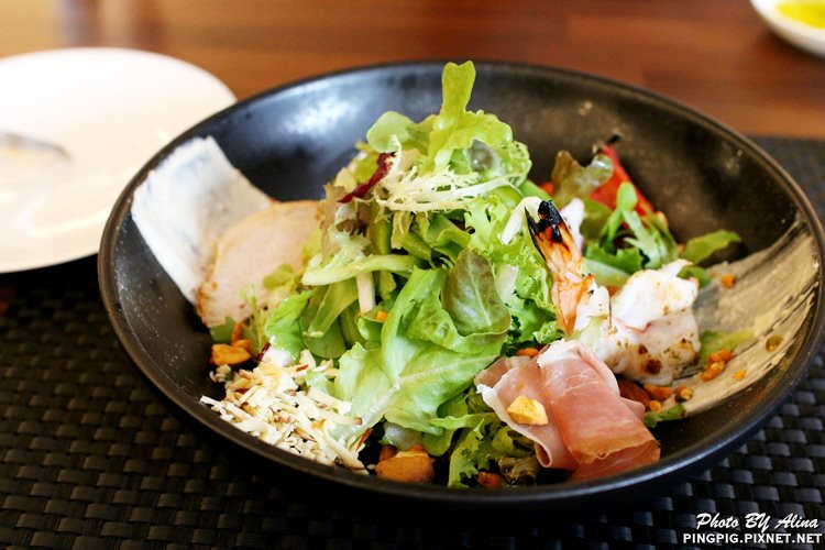 【台北美食】Dannys Whats Grill. Whats Green 內湖教父牛排紐約客 @Alina 愛琳娜 【台北美食】Dannys Whats Grill. Whats Green 內湖教父牛排紐約客 @Alina 愛琳娜