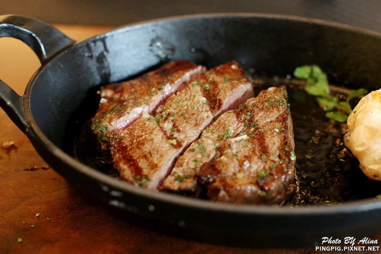 【台北美食】Dannys Whats Grill. Whats Green 內湖教父牛排紐約客 @Alina 愛琳娜