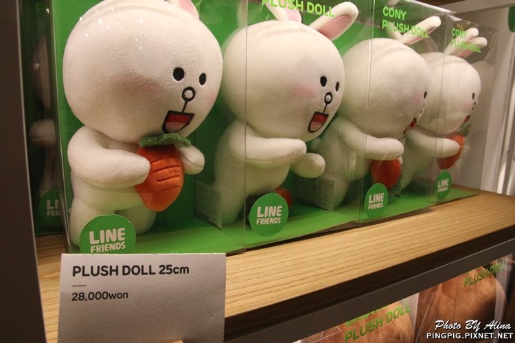 LINE FRIENDS 明洞 Young Plaza｜熊大兔兔讓人失心瘋 @Alina 愛琳娜
