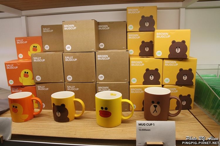 LINE FRIENDS 明洞 Young Plaza|熊大兔兔讓人失心瘋 @Alina 愛琳娜 LINE FRIENDS 明洞 Young Plaza|熊大兔兔讓人失心瘋 @Alina 愛琳娜