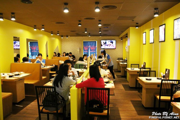 【新北食記】鬼椒一番鍋板橋店|肉骨茶小排鍋 免飛新加坡就能吃 @Alina 愛琳娜 【新北食記】鬼椒一番鍋板橋店|肉骨茶小排鍋 免飛新加坡就能吃 @Alina 愛琳娜