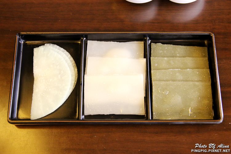 【首爾美食】Ttokssam 糕三時代年代,狎鷗亭平價好吃的年糕烤肉