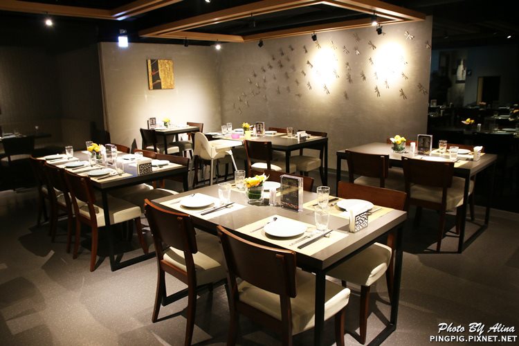 【台北食記】泰集 Thai Bazzar 泰式料理,愛心蝦餅可愛好吃 @Alina 愛琳娜 【台北食記】泰集 Thai Bazzar 泰式料理,愛心蝦餅可愛好吃 @Alina 愛琳娜