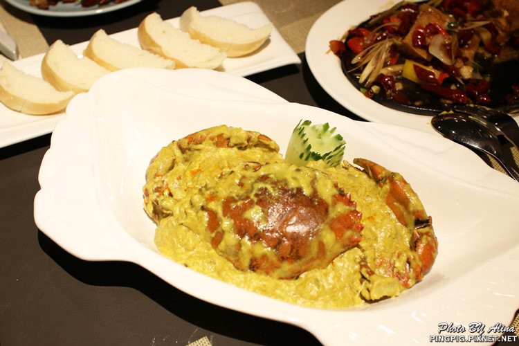 【台北食記】泰集 Thai Bazzar 泰式料理,愛心蝦餅可愛好吃 @Alina 愛琳娜 【台北食記】泰集 Thai Bazzar 泰式料理,愛心蝦餅可愛好吃 @Alina 愛琳娜