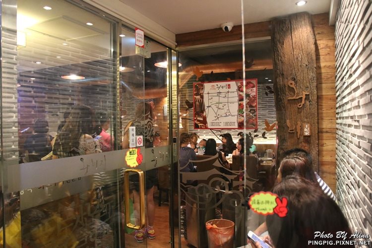 首爾王妃家｜明洞韓牛烤肉店，推薦總店用餐服務比較好 @Alina 愛琳娜
