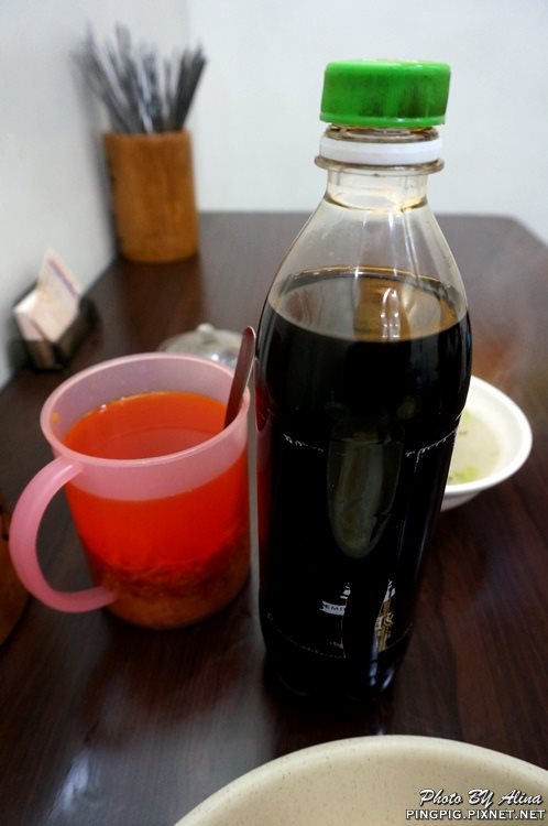 【台北美食】阿伯蛋包麵 東湖店｜傳統古早味乾拌麵甜不辣 @Alina 愛琳娜