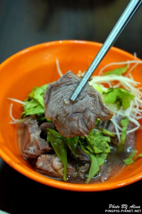 【台北美食】阿伯蛋包麵 東湖店|傳統古早味乾拌麵甜不辣 @Alina 愛琳娜 【台北美食】阿伯蛋包麵 東湖店|傳統古早味乾拌麵甜不辣 @Alina 愛琳娜