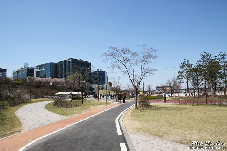 【首爾景點】汝矣島漢江公園|韓劇城市獵人浪漫場景 @Alina 愛琳娜 【首爾景點】汝矣島漢江公園|韓劇城市獵人浪漫場景 @Alina 愛琳娜