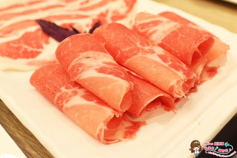 【台北美食】Memo慢磨鍋物|冬天不可少的壽喜燒跟藥膳小火鍋 @Alina 愛琳娜 【台北美食】Memo慢磨鍋物|冬天不可少的壽喜燒跟藥膳小火鍋 @Alina 愛琳娜