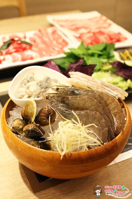 【台北美食】Memo慢磨鍋物|冬天不可少的壽喜燒跟藥膳小火鍋 @Alina 愛琳娜 【台北美食】Memo慢磨鍋物|冬天不可少的壽喜燒跟藥膳小火鍋 @Alina 愛琳娜