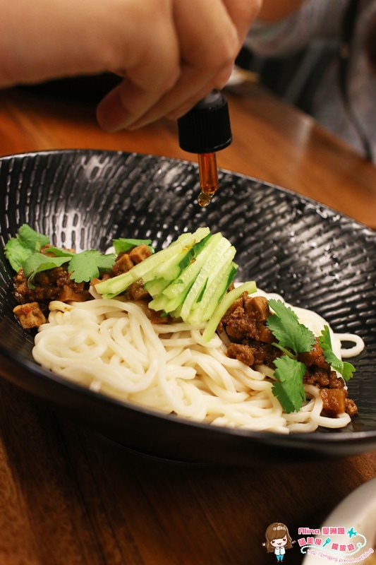 【台北美食】內湖呼搭啦串燒生蠔館|愛研味大紅袍肉醬麵好吃 @Alina 愛琳娜 【台北美食】內湖呼搭啦串燒生蠔館|愛研味大紅袍肉醬麵好吃 @Alina 愛琳娜