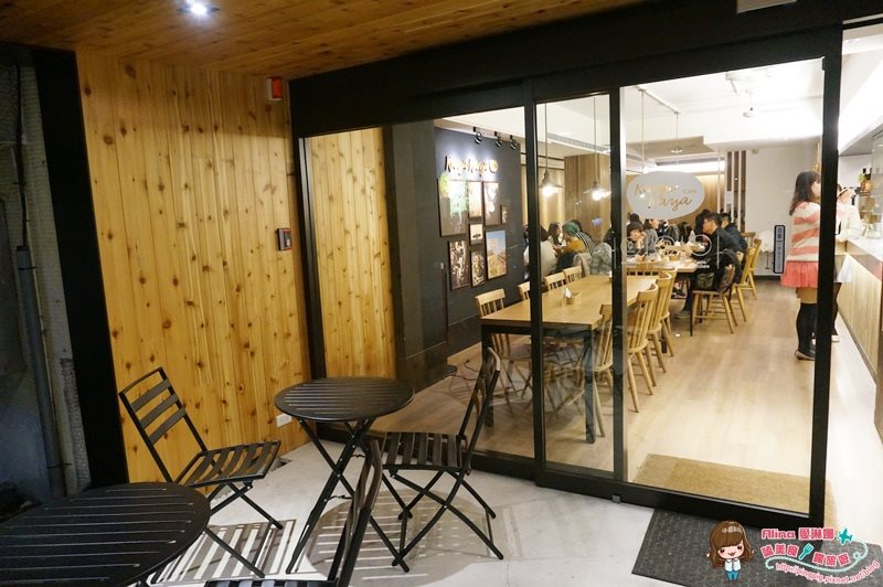 【台北美食】Kaya Kaya Cafe 好吃烘蛋配香嫩烤雞,姐妹聚餐好選擇 @Alina 愛琳娜