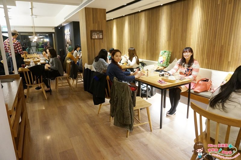 【台北美食】Kaya Kaya Cafe 好吃烘蛋配香嫩烤雞,姐妹聚餐好選擇 @Alina 愛琳娜