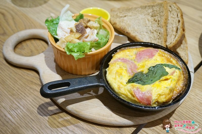 【台北美食】Kaya Kaya Cafe 好吃烘蛋配香嫩烤雞,姐妹聚餐好選擇 @Alina 愛琳娜