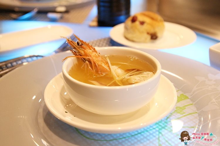 【宜蘭美食】羅東 晶饌鐵板燒 中價位無菜單鐵板燒 海陸大餐金澎湃 @Alina 愛琳娜 【宜蘭美食】羅東 晶饌鐵板燒 中價位無菜單鐵板燒 海陸大餐金澎湃 @Alina 愛琳娜