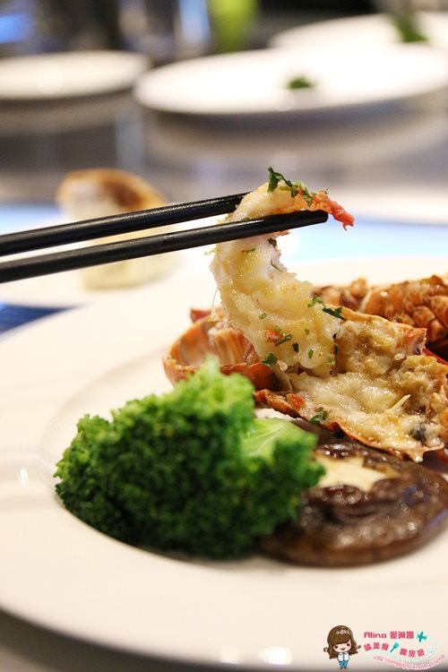 【宜蘭美食】羅東 晶饌鐵板燒 中價位無菜單鐵板燒 海陸大餐金澎湃 @Alina 愛琳娜 【宜蘭美食】羅東 晶饌鐵板燒 中價位無菜單鐵板燒 海陸大餐金澎湃 @Alina 愛琳娜