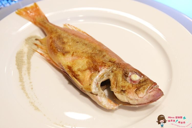 【宜蘭美食】羅東 晶饌鐵板燒 中價位無菜單鐵板燒 海陸大餐金澎湃 @Alina 愛琳娜 【宜蘭美食】羅東 晶饌鐵板燒 中價位無菜單鐵板燒 海陸大餐金澎湃 @Alina 愛琳娜