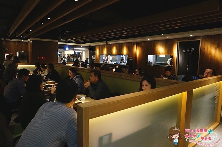 【台北美食】南港 豆腐村|5種小菜免費吃到飽的韓式料理店 @Alina 愛琳娜 南港美食
