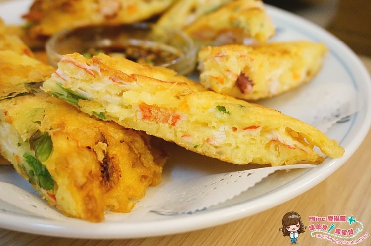 【台北美食】南港 豆腐村|5種小菜免費吃到飽的韓式料理店 @Alina 愛琳娜 豆腐村 海鮮煎餅