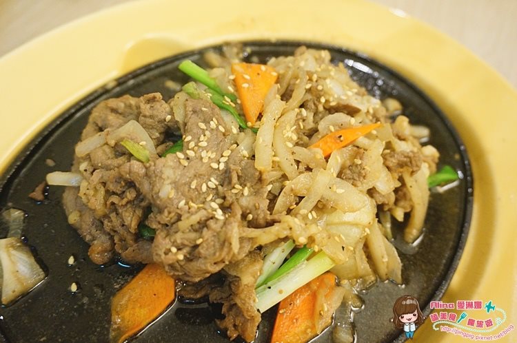 【台北美食】南港 豆腐村|5種小菜免費吃到飽的韓式料理店 @Alina 愛琳娜 豆腐村 韓式烤肉