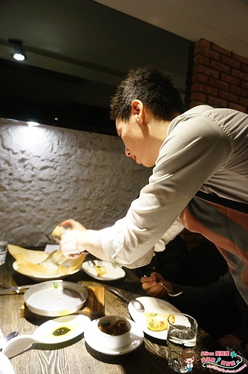 【台北美食】鬍子餐酒 Baffi 吃燉飯配牛排,密謀幫心心慶生大成功 @Alina 愛琳娜
