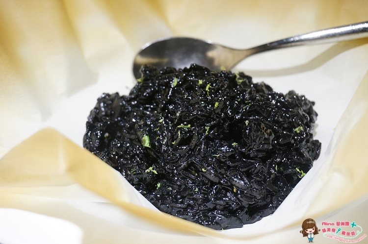 【台北美食】鬍子餐酒 Baffi 吃燉飯配牛排,密謀幫心心慶生大成功 @Alina 愛琳娜 【台北美食】鬍子餐酒 Baffi 吃燉飯配牛排,密謀幫心心慶生大成功 @Alina 愛琳娜