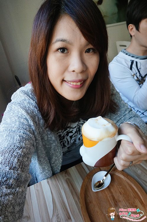 【台北食記】框影咖啡 The Who Cafe 可愛貓咪立體咖啡拉花 @Alina 愛琳娜